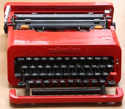 Olivetti Valentine portable typewriter c1969